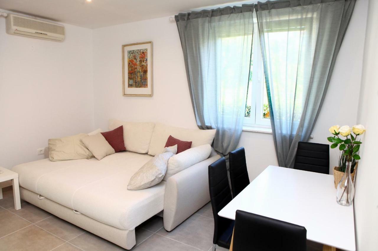 Serenity Apartments Cb Порторож Екстер'єр фото
