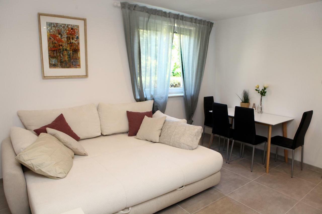 Serenity Apartments Cb Порторож Екстер'єр фото